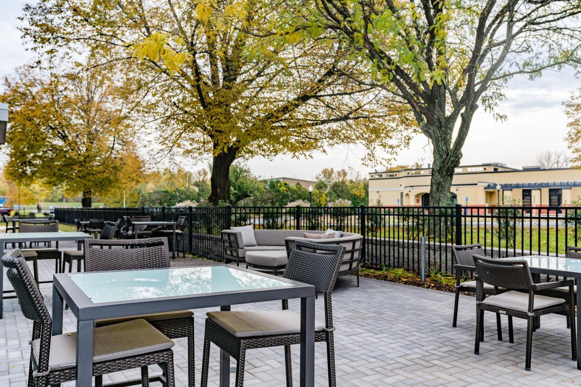 Hotel Courtyard By Marriott West Springfield Exteriér fotografie